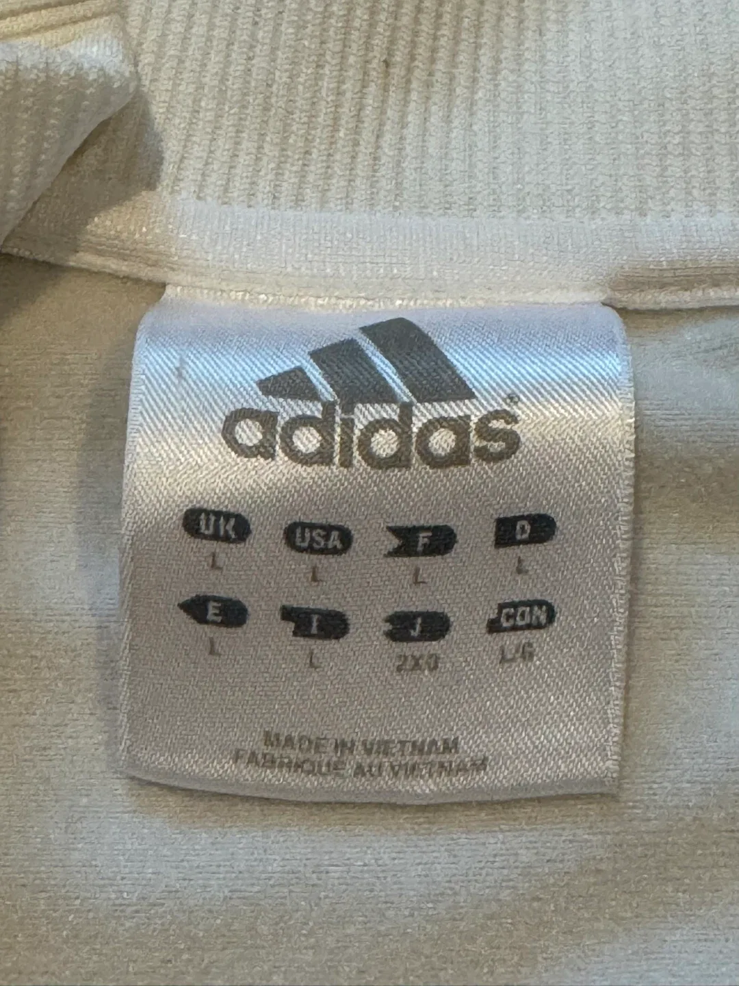 Adidas White Jacket Size L image indicator(4)