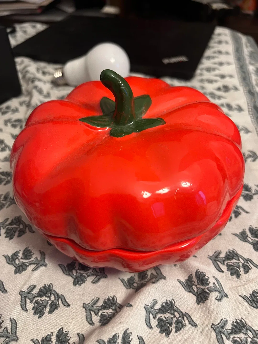 Red Pumpkin/ tomato Bowl with lid thumbnail
