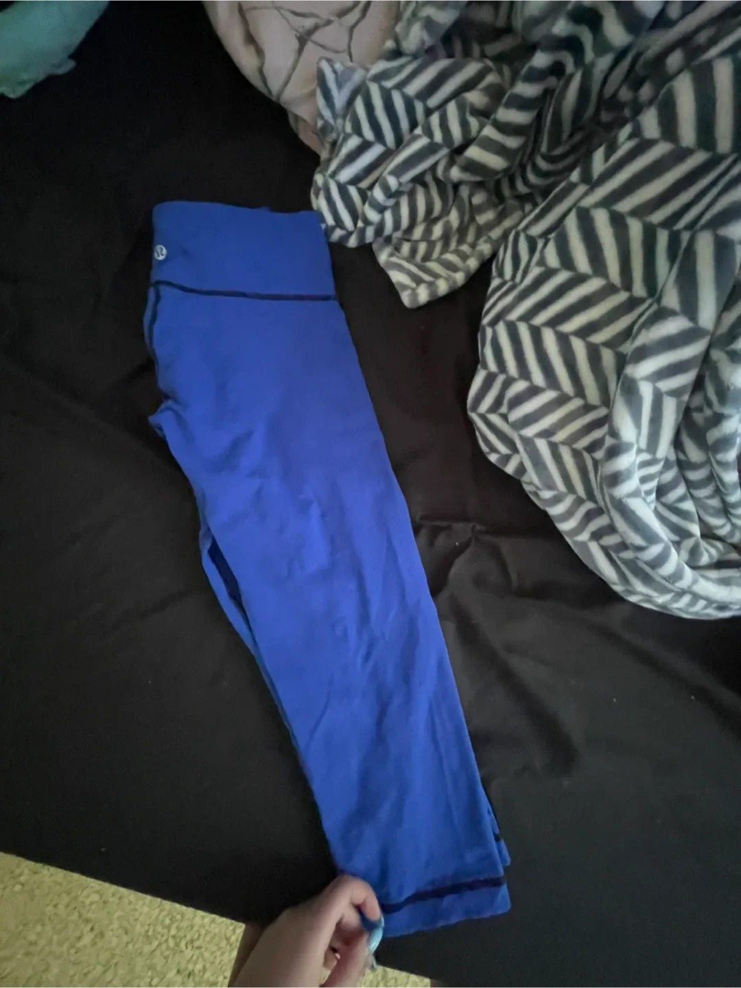 Lululemon Leggings - Size Unknown image indicator(5)