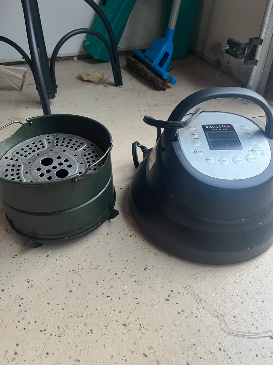Instant Pot Air Fryer Lid 6 Quart