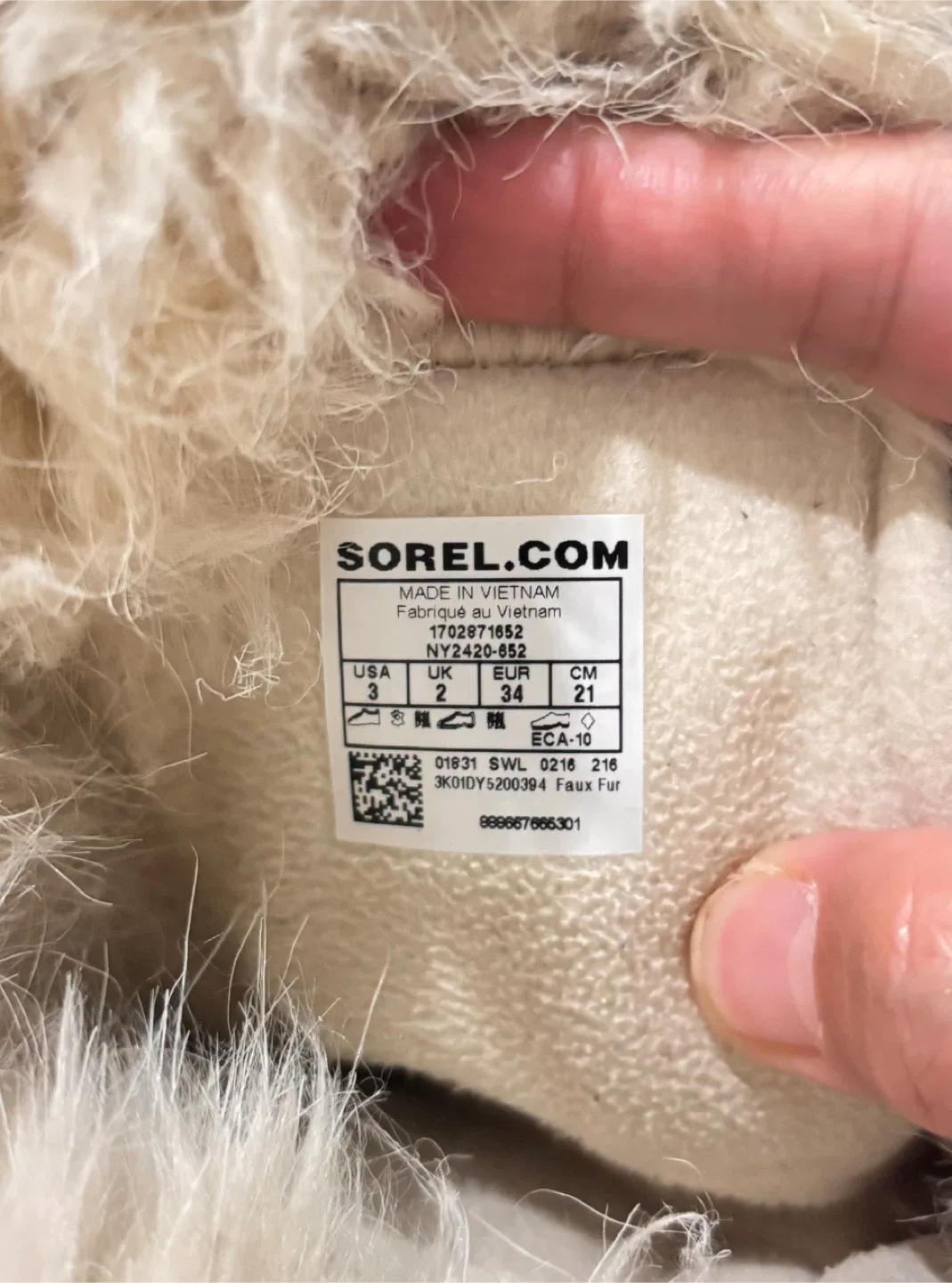 Sorel winter boots - size 3 image indicator(5)