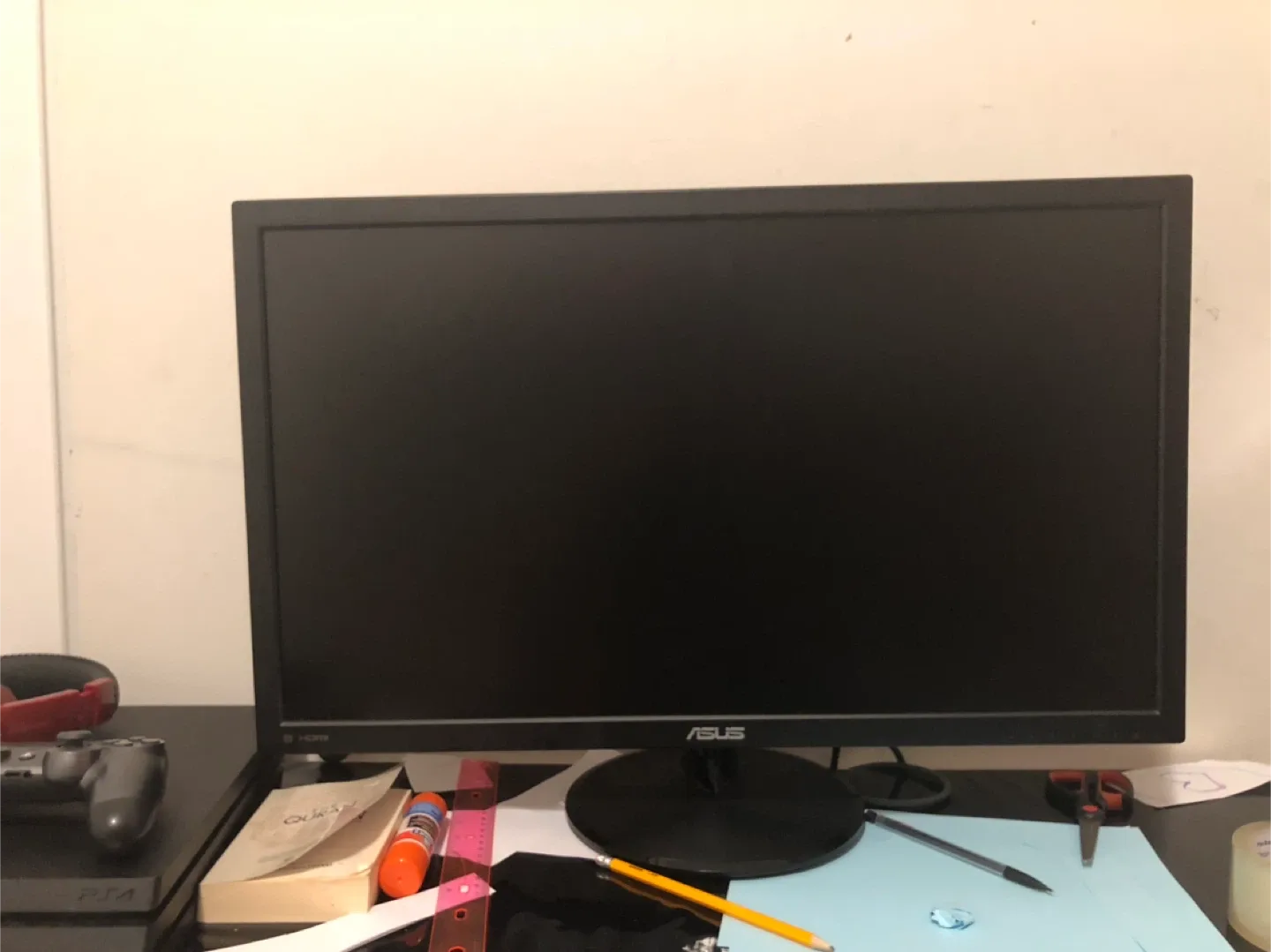 ps4 pro with monitor image indicator(3)