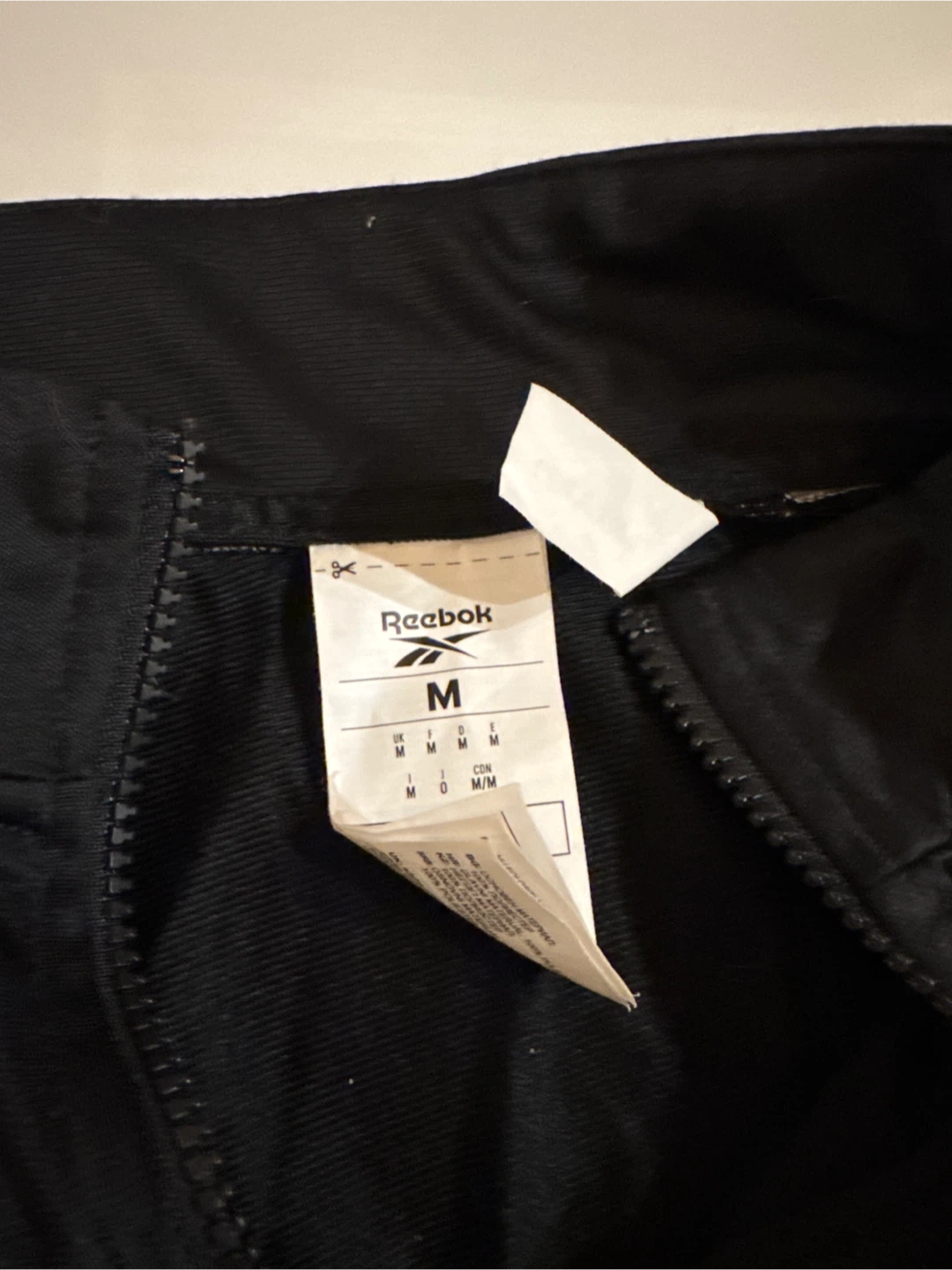 Reebok Tracksuit - Black & White - Size M - photo 5