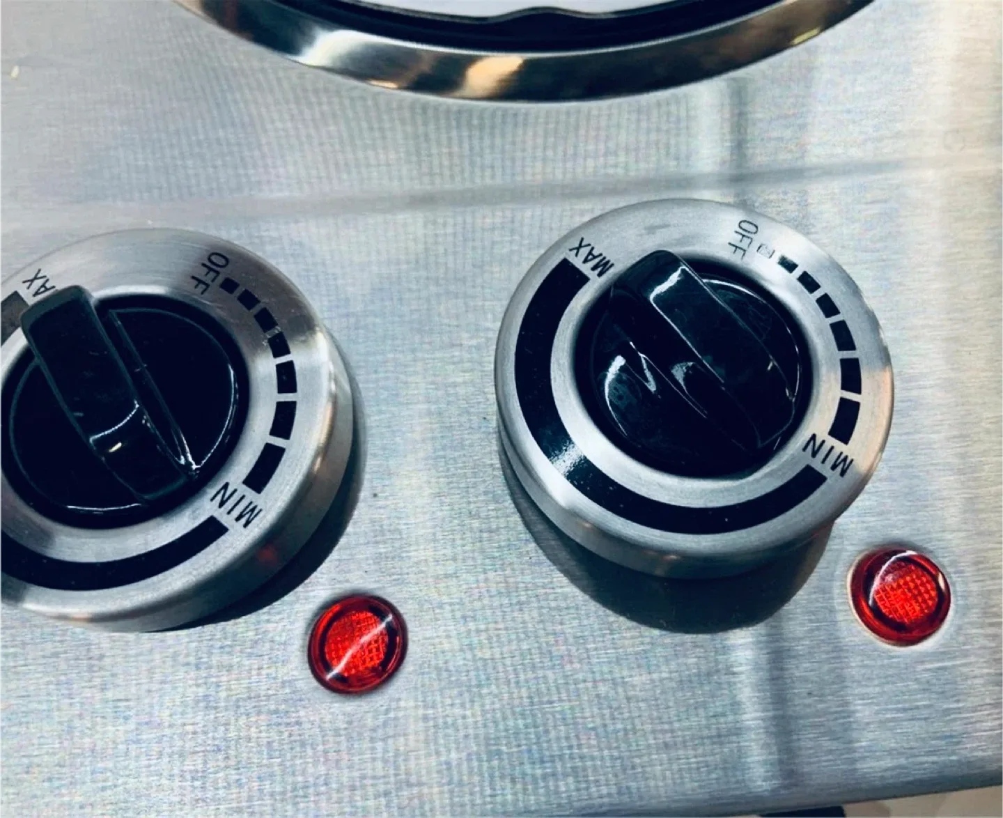 🔥 Cusimax CMIP-C180 Infrared Double Hot Plate 1800W image indicator(3)