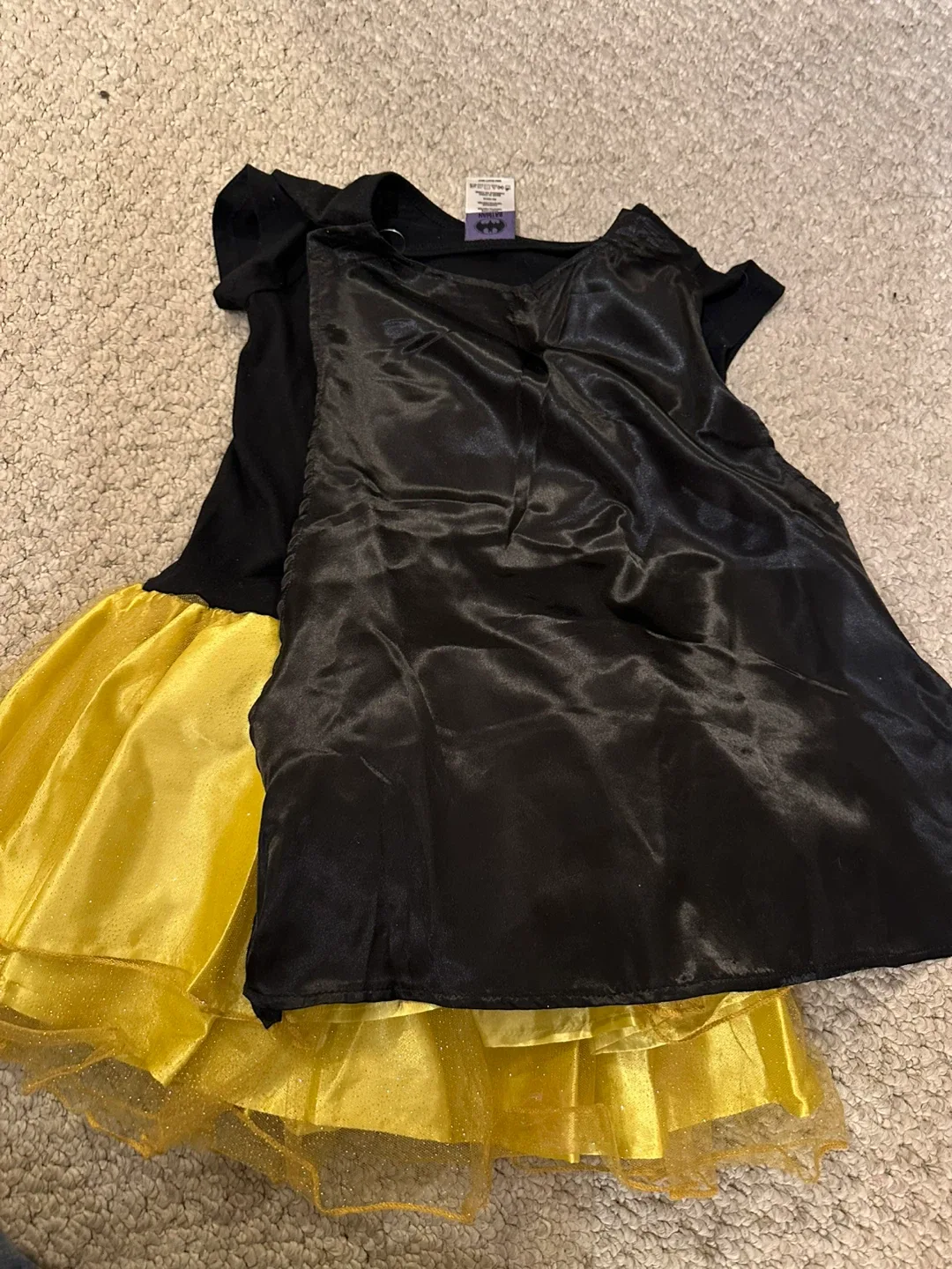 Batman Dress Up Costume - Size Medium (7/8) image indicator(3)