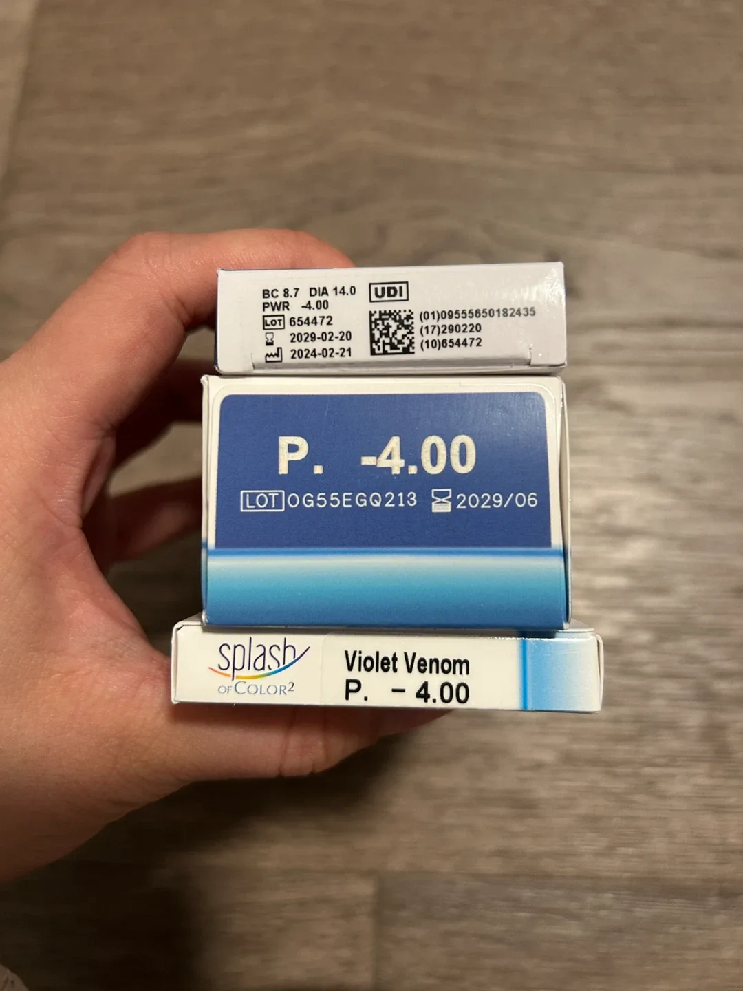 Contact Lenses -4.00 EXP 2029 image indicator(3)