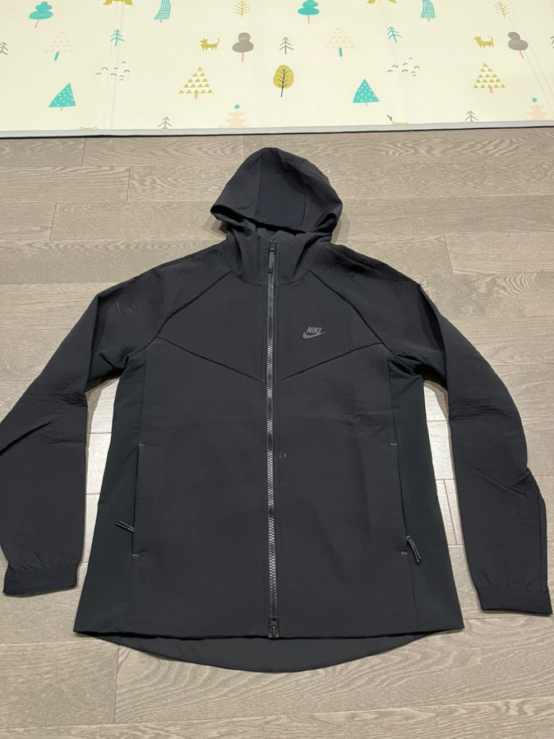 Nike Tech Fleece Windrunner Jacket - Black, Size M