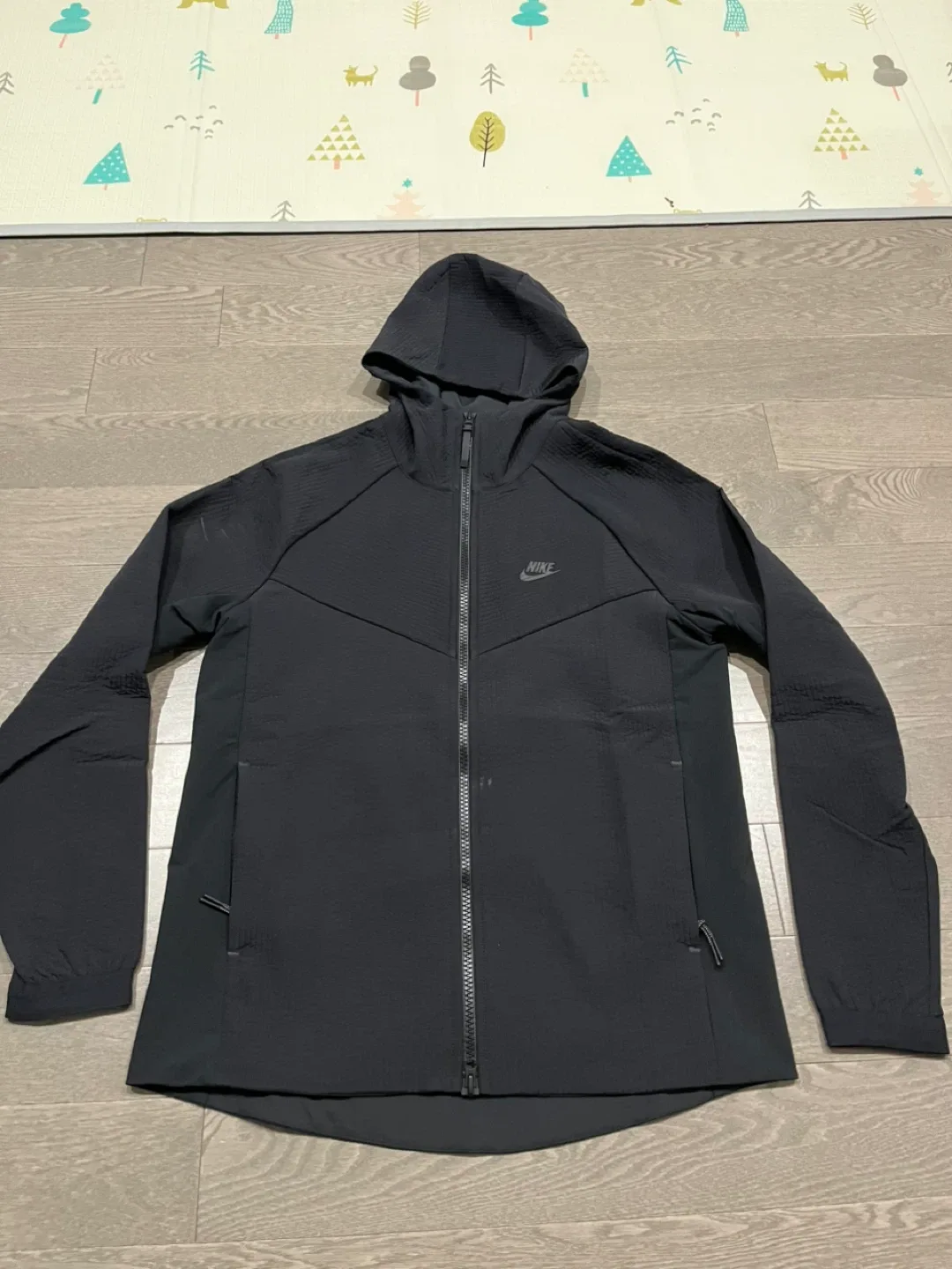 Nike Tech Fleece Windrunner Jacket - Black, Size M thumbnail