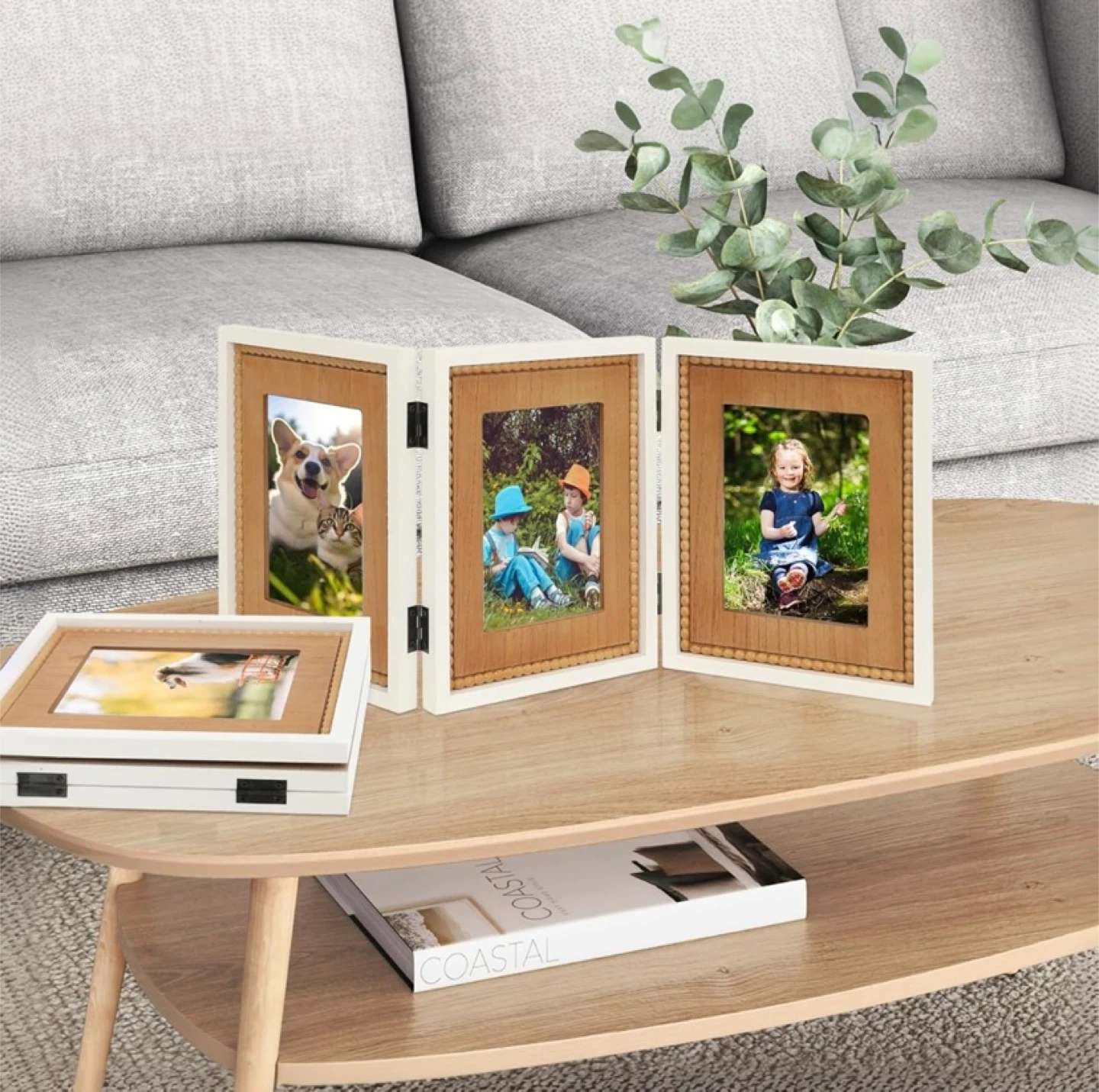 New 4x6 Trifold Wood Photo Frame - photo 3