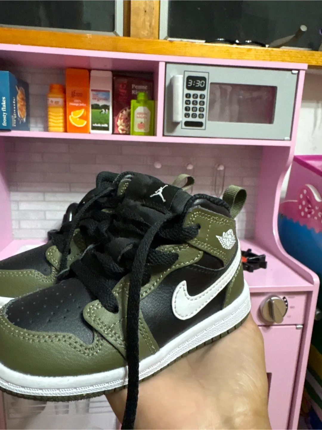 Nike Air Jordan 1 Mid Toddler Shoes - Olive thumbnail