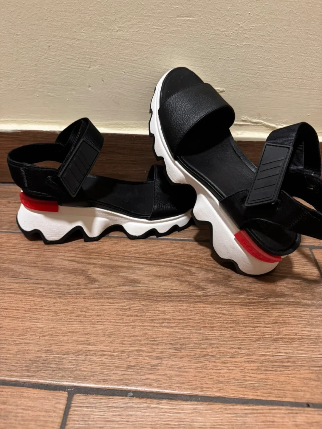 Sorel Women's Kinetic Sandal - Size 8 image indicator(4)