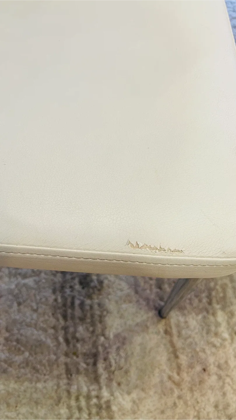 Glass Top Dining Table with 4 Chairs image indicator(6)