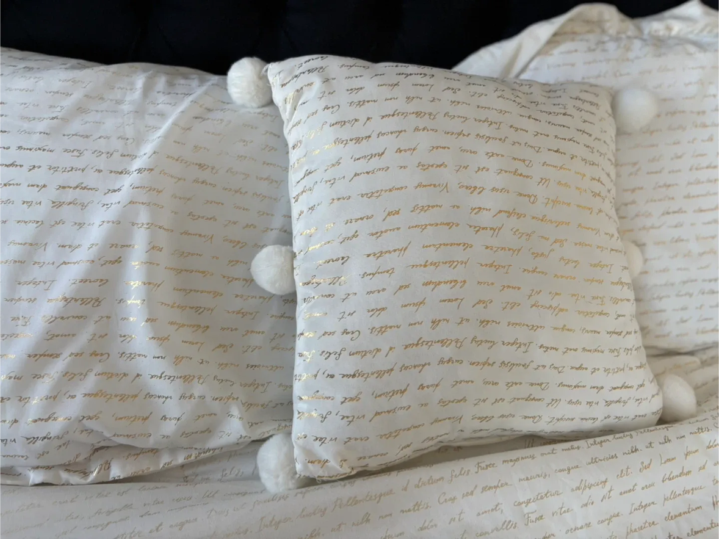 Queen bedroom set image indicator(4)