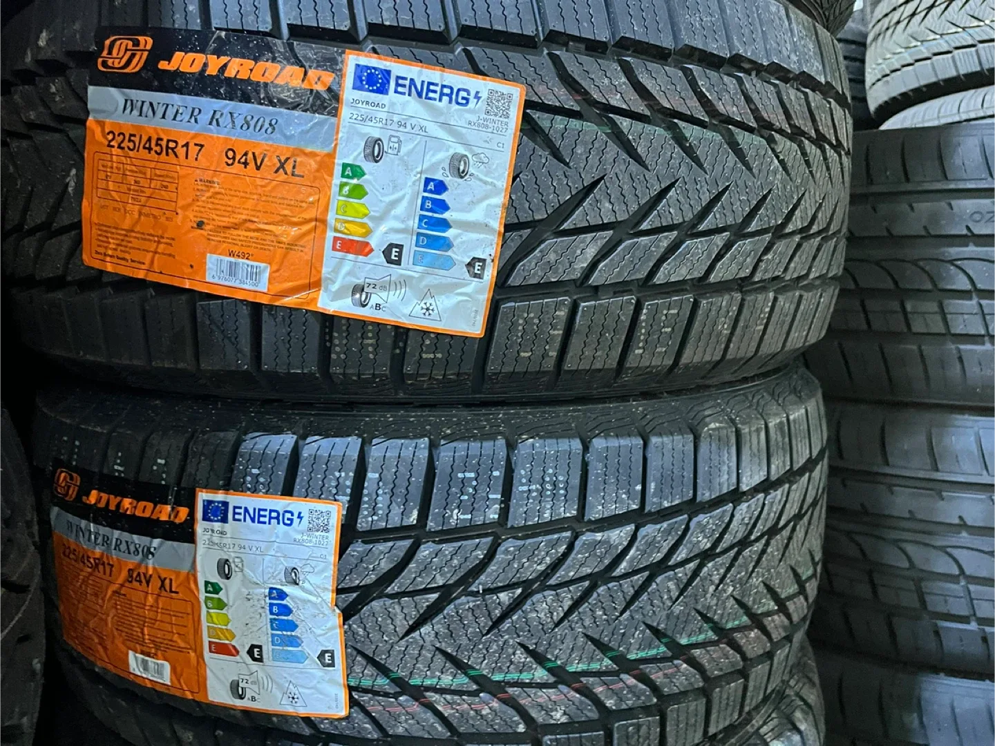 Winter Tires - 205/60R16 & 225/45R17 image indicator(2)