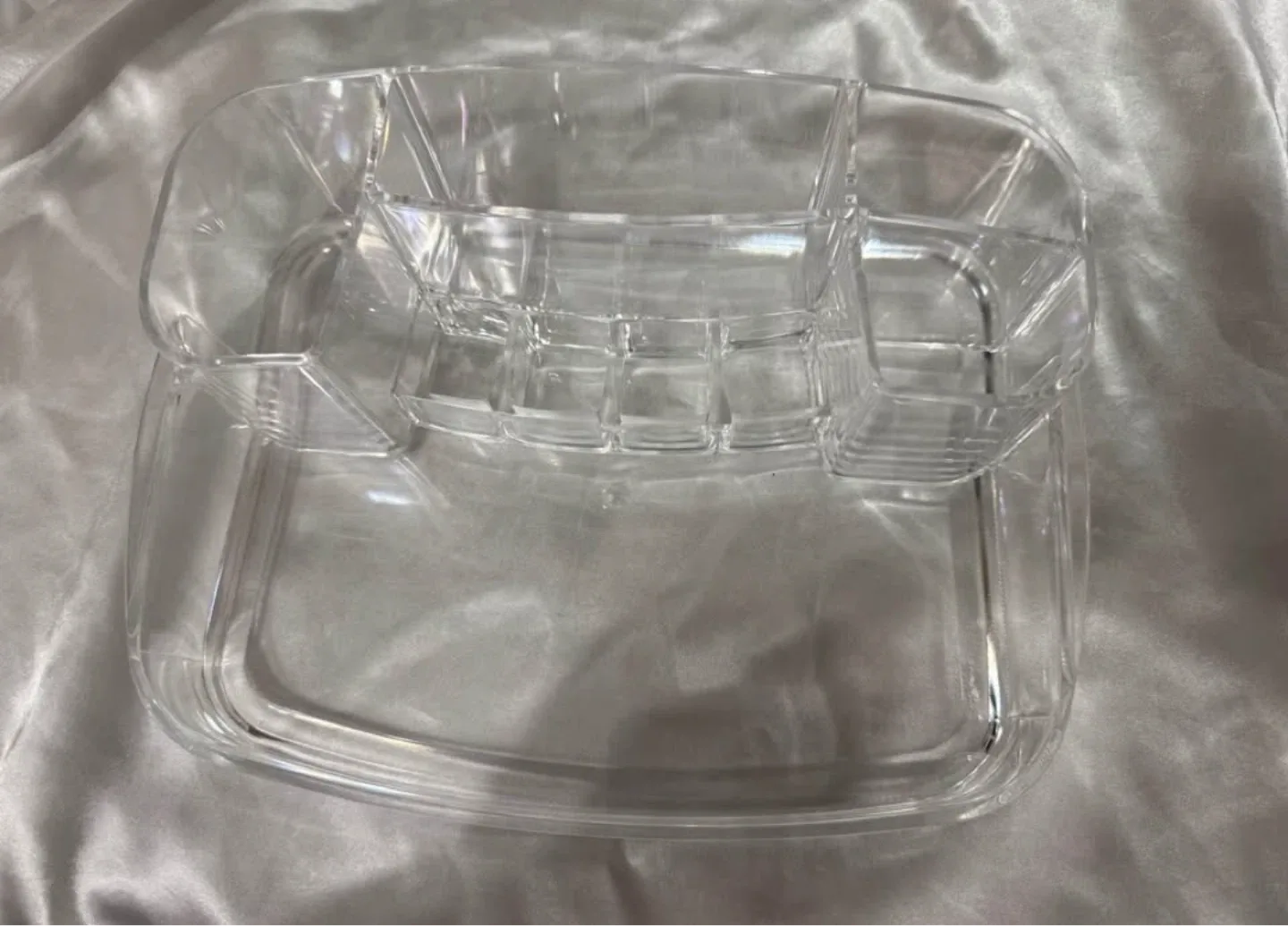 Acrylic Vanity Makeup/Skincare Organizer image indicator(2)