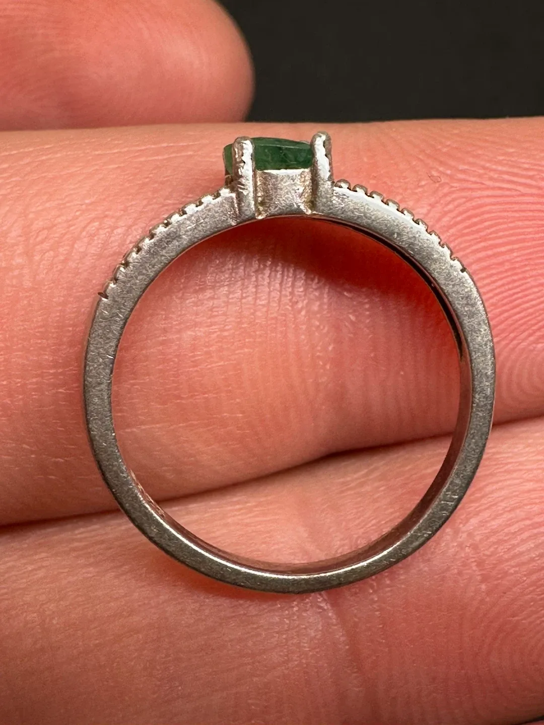 Emerald and White Zirconia Sterling Silver Ring image indicator(3)