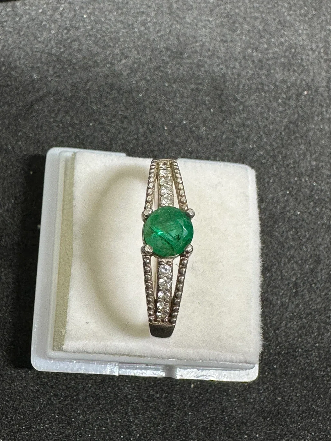 Emerald and White Zirconia Sterling Silver Ring image indicator(7)