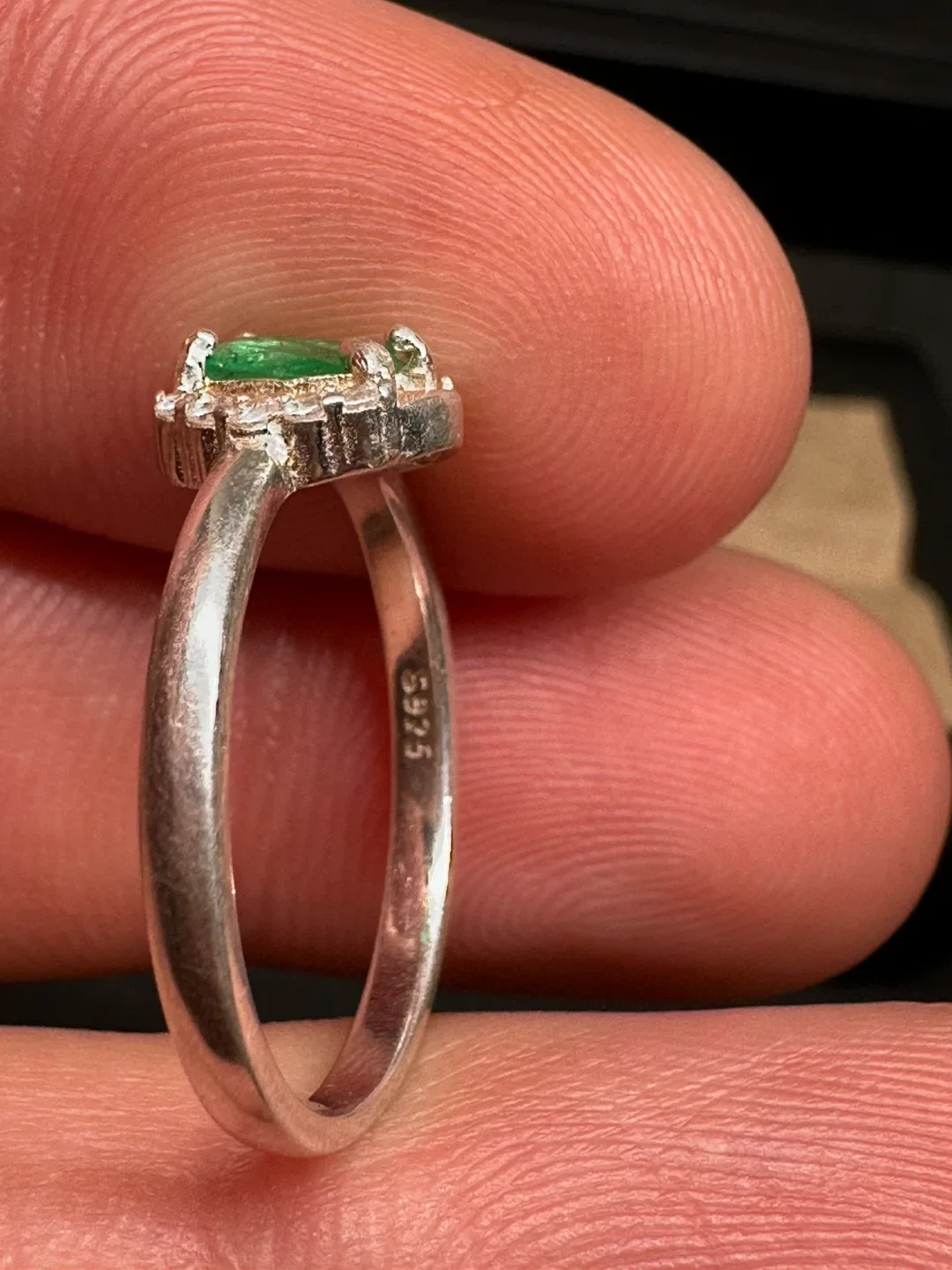 Emerald and White Zirconia Sterling Silver Ring image indicator(3)