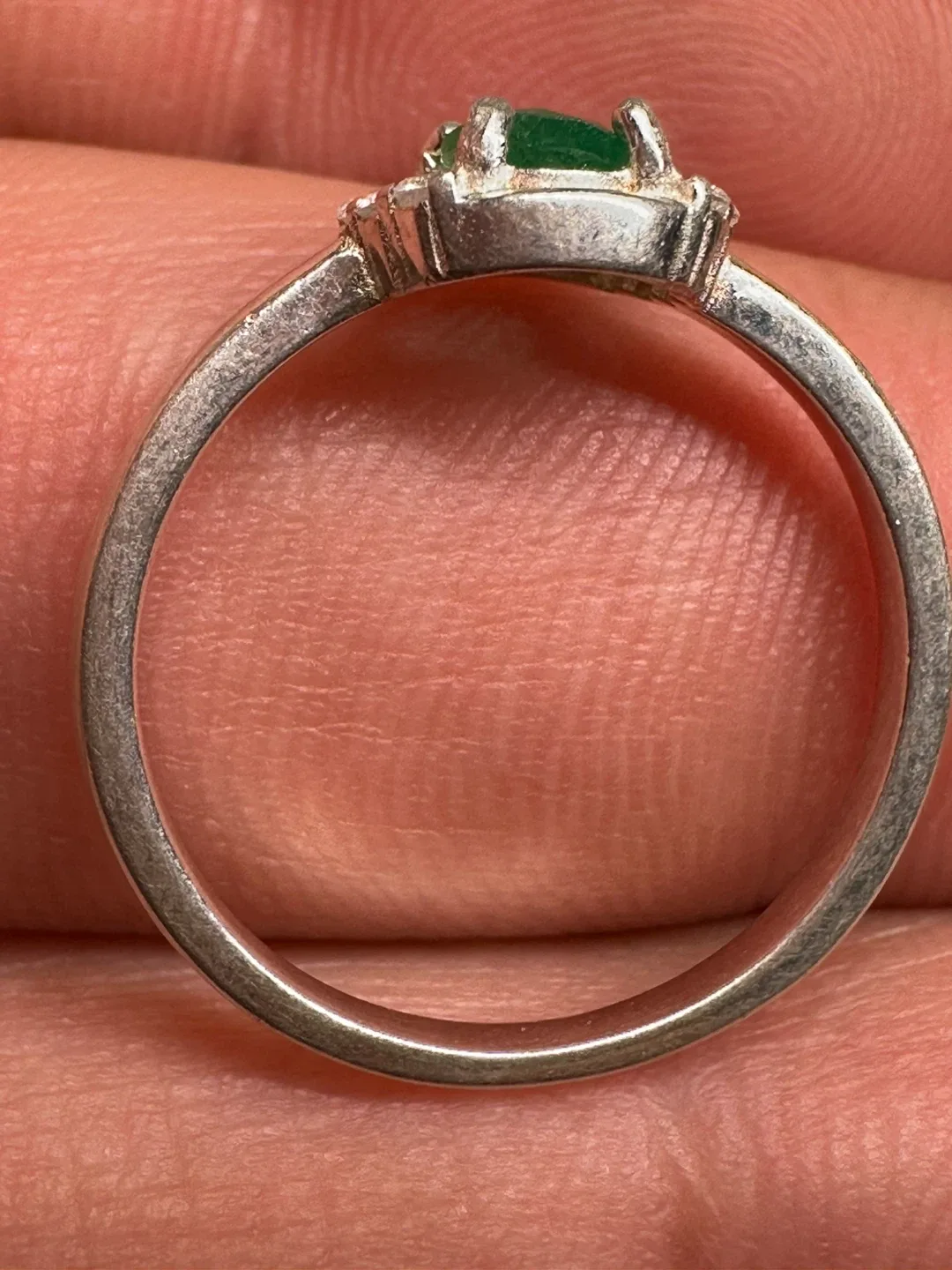 Emerald and White Zirconia Sterling Silver Ring image indicator(4)