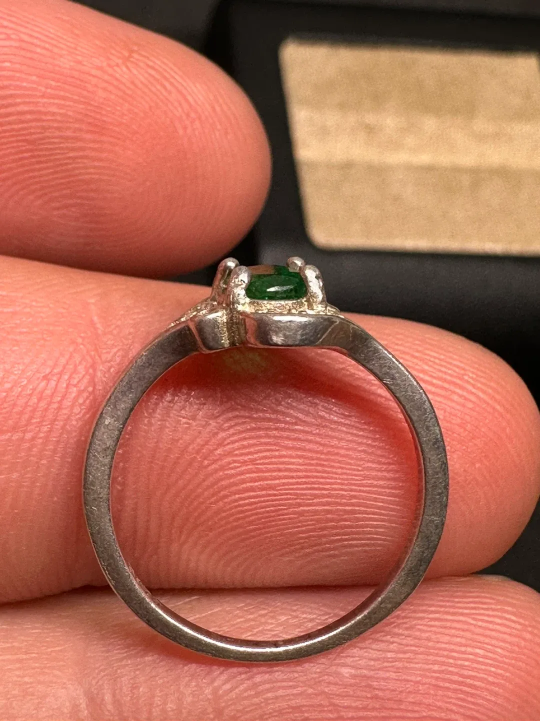 Emerald & White Zirconia Sterling Silver Ring image indicator(2)