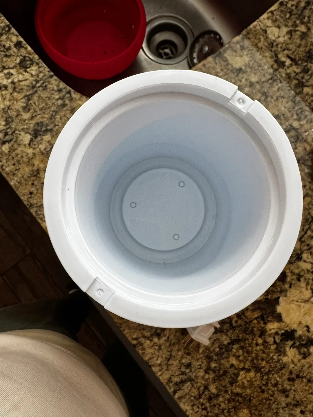 Dr. Brown's Bottle Warmer + Formula Mixing Pitcher image indicator(5)