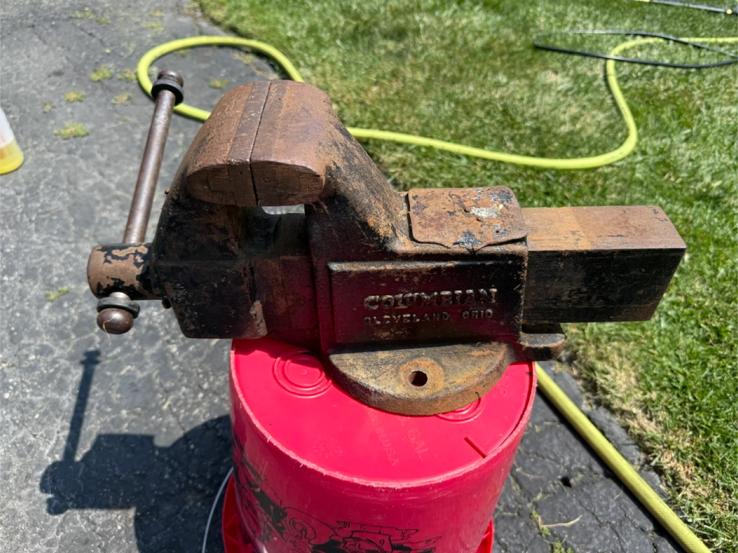 Columbian Cleveland Ohio Vise