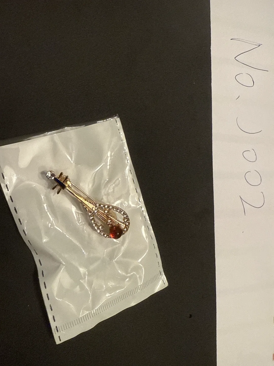 Fashion Jewelry Brooches - New $5 Each, $25 Min — 7 for $30! image indicator(2)