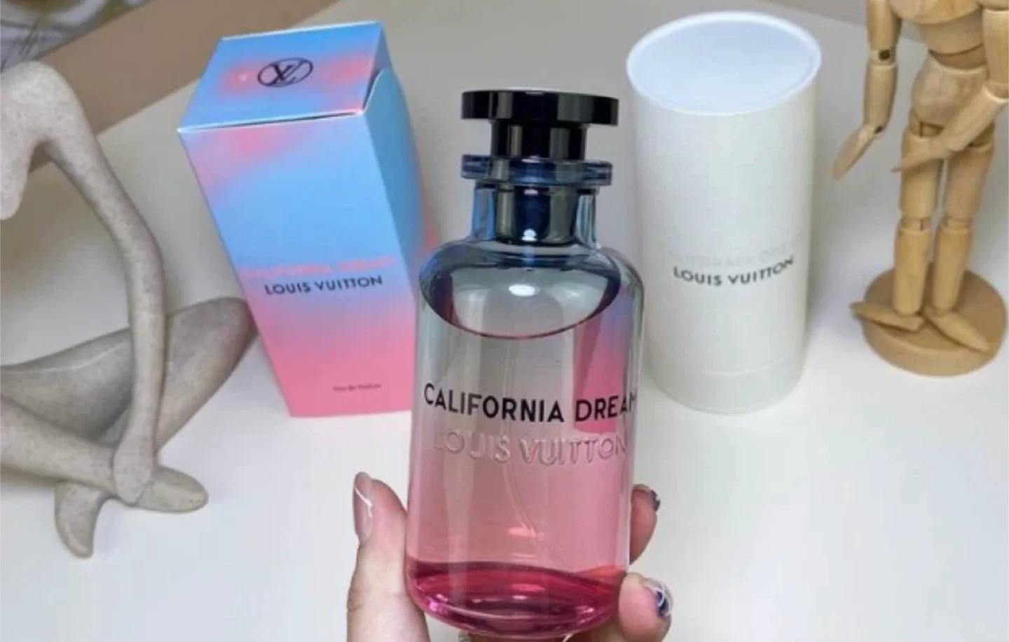 Louis Vuitton California Dream Perfume image indicator(2)