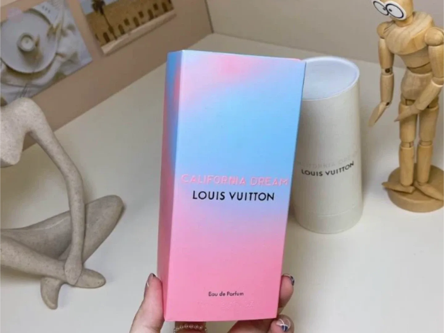 Louis Vuitton California Dream Perfume image indicator(5)