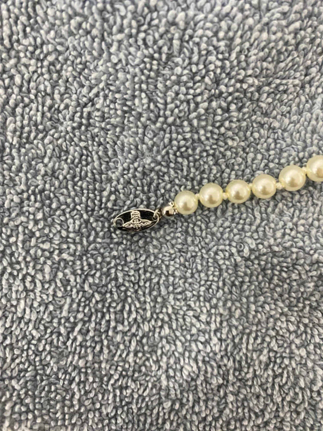 Vivienne Westwood Pearl Necklace image indicator(3)