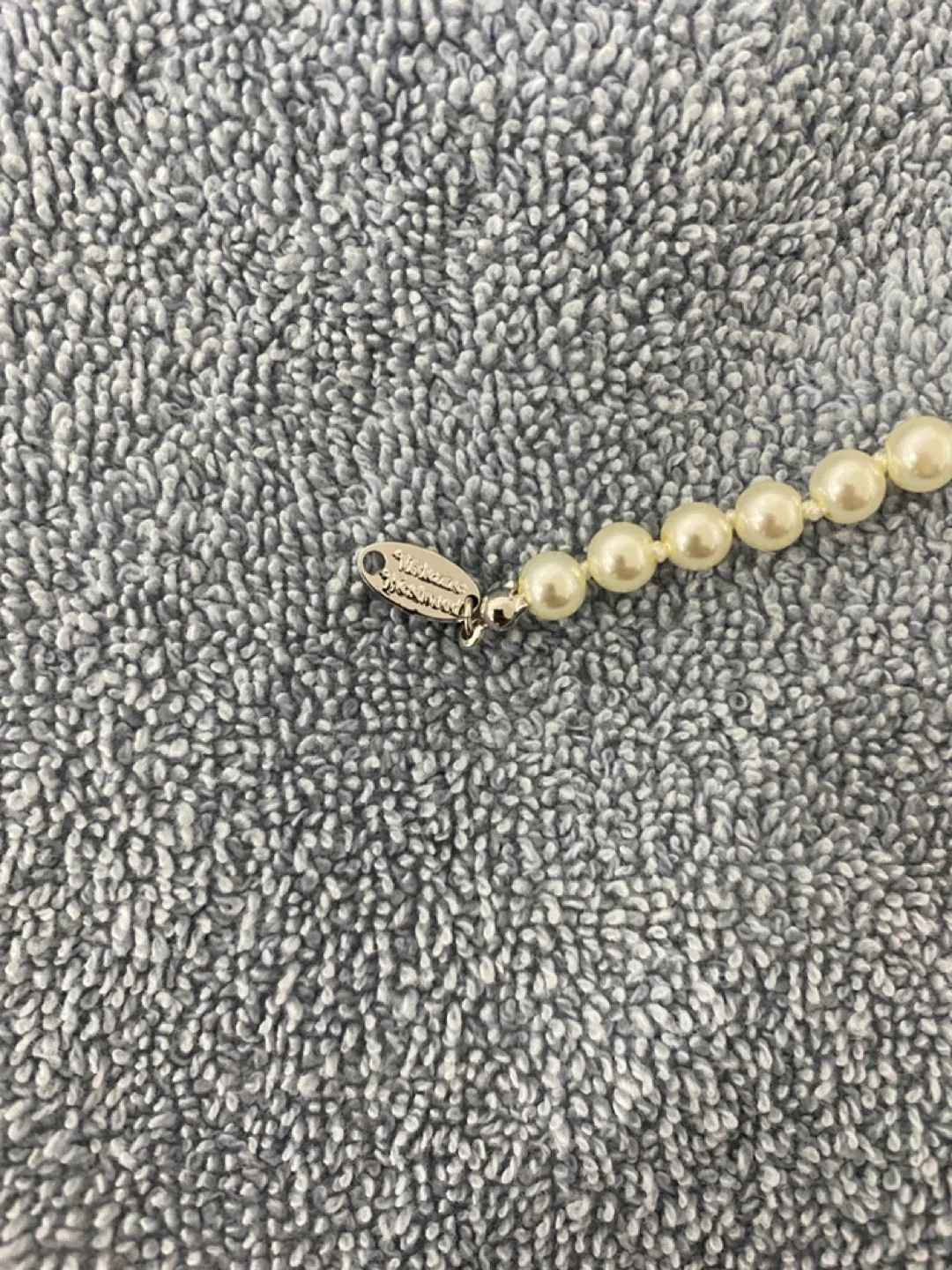 Vivienne Westwood Pearl Necklace image indicator(4)