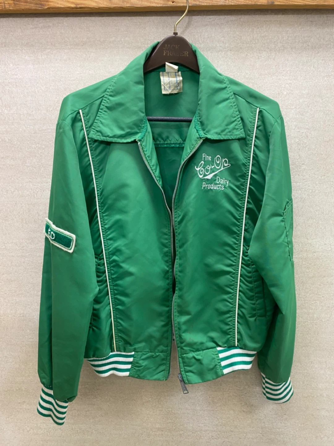 Vintage Co-Op Dairy Products Green Nylon Bomber Jacket - Large - photo 2