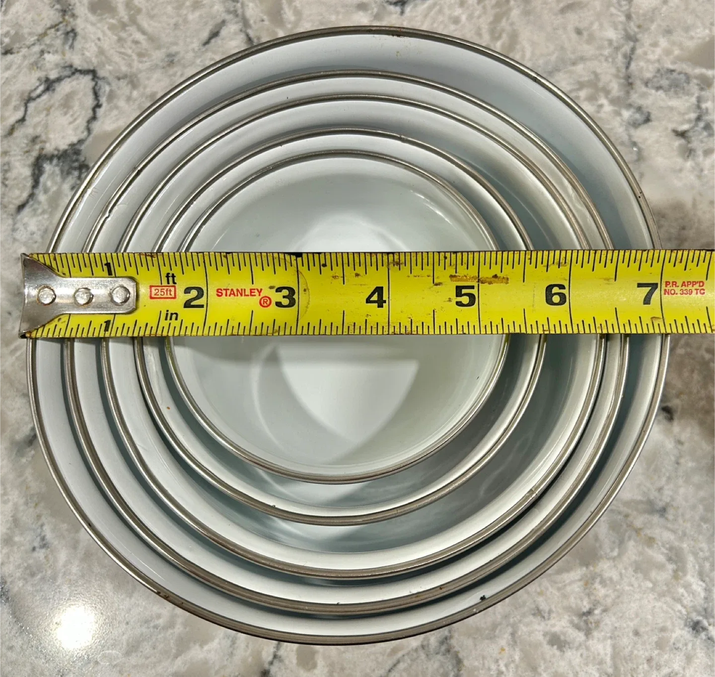 Vegetable Life Enamelware Nesting Bowls - 5 Piece Set image indicator(6)