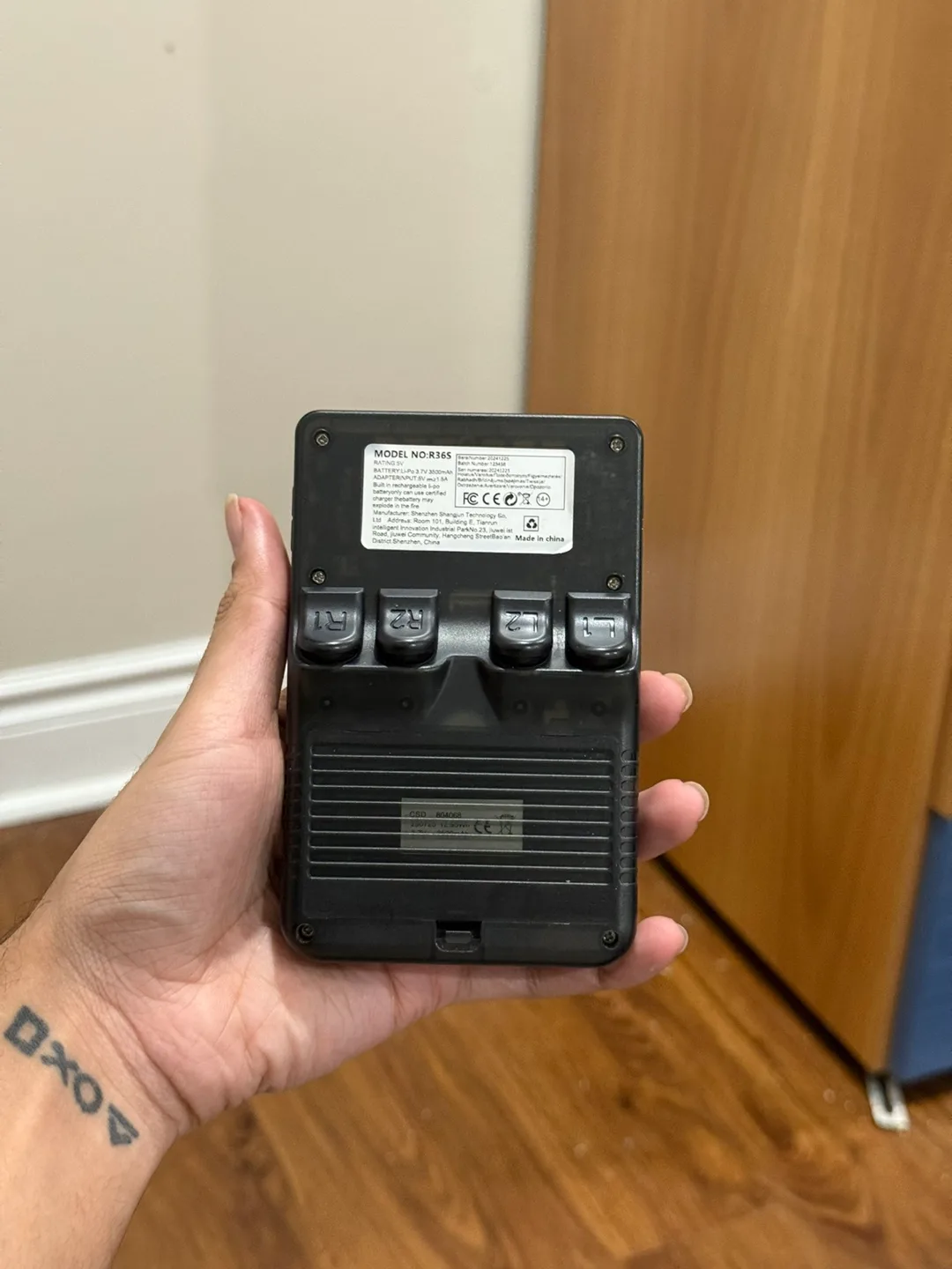 Anbernic RG36S Handheld Game Console image indicator(3)