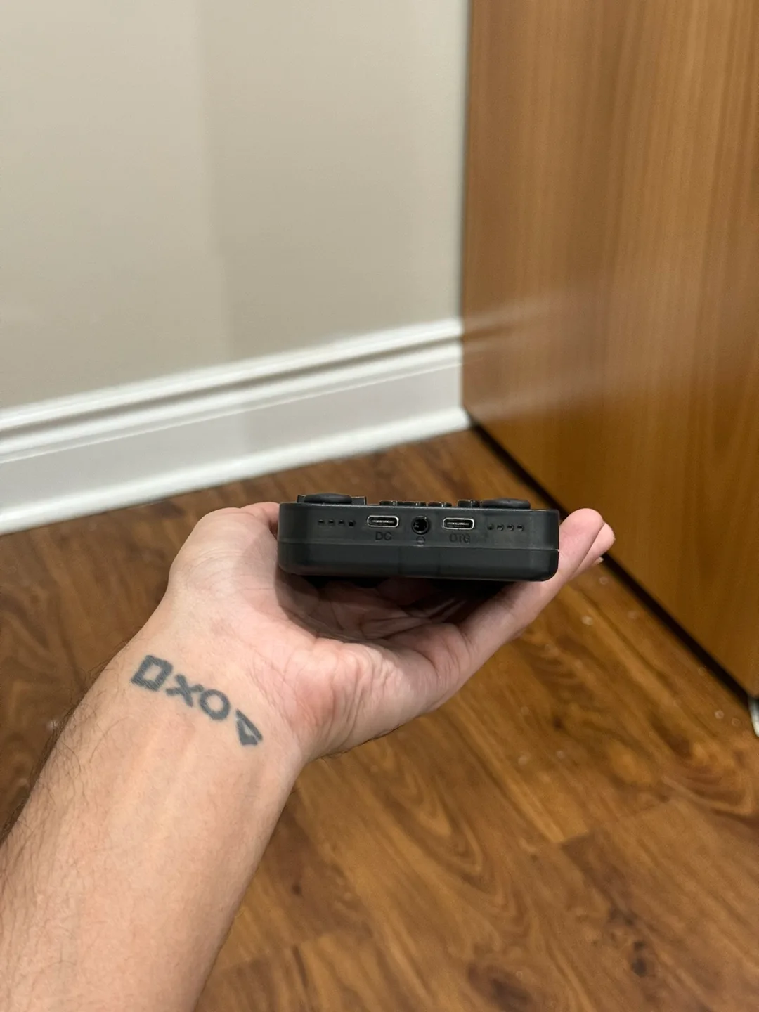 Anbernic RG36S Handheld Game Console image indicator(5)