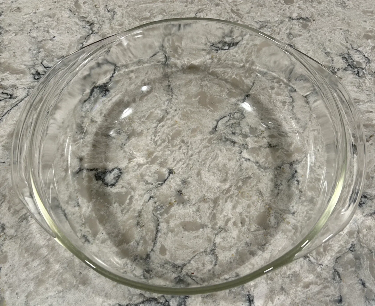 Pyrex Clear Glass Mixing Bowl - 10 Inch image indicator(2)