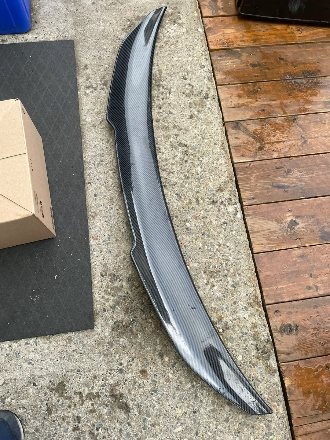 Carbon Fiber Car Spoiler