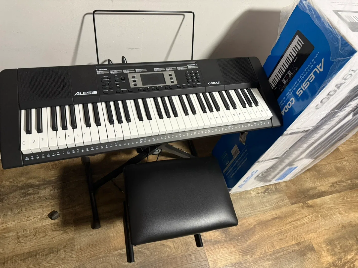 Alesis Coda 61 Digital Piano with Stand & Bench image indicator(2)