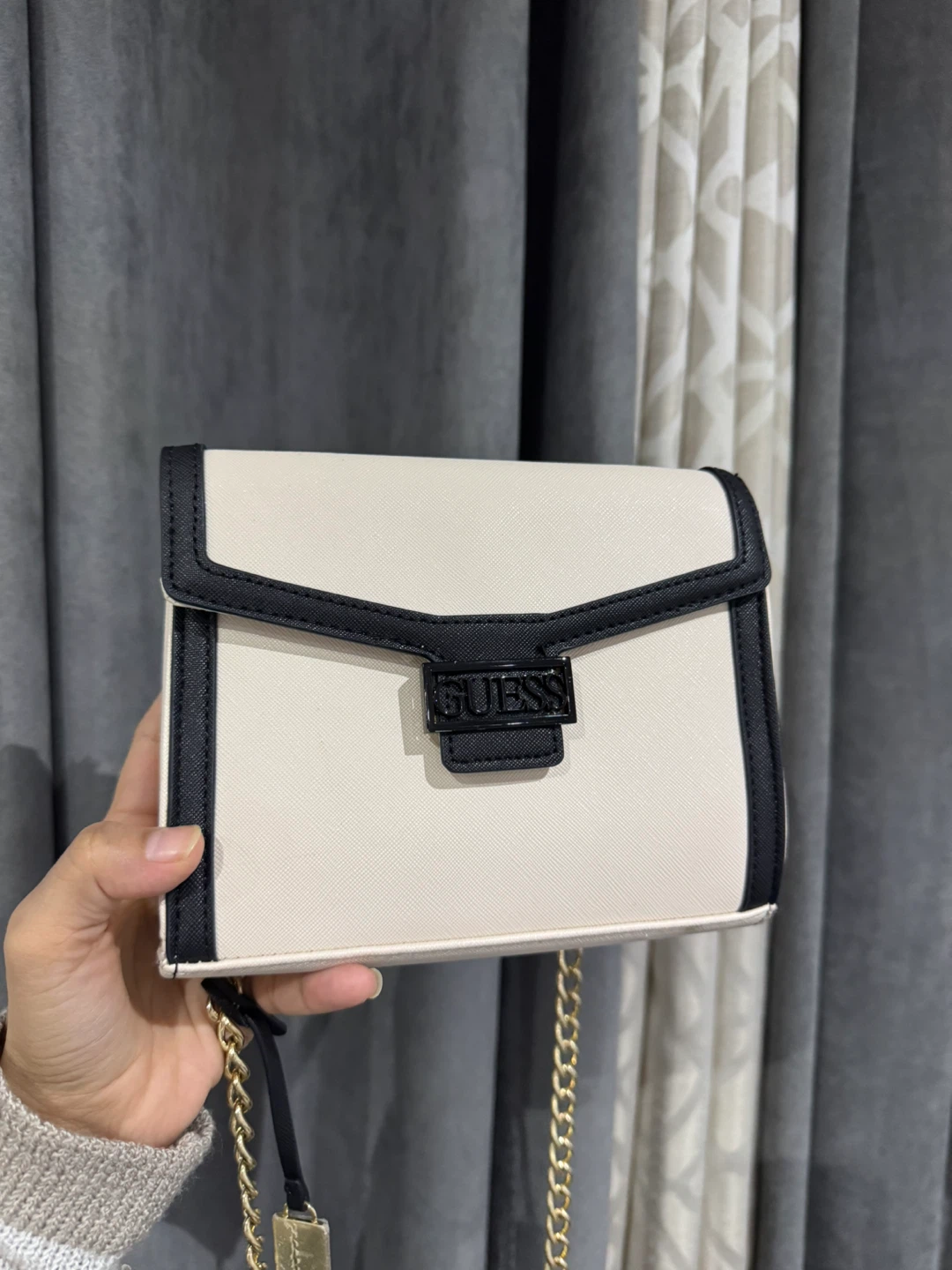 Guess White & Black Crossbody Bag - photo 2