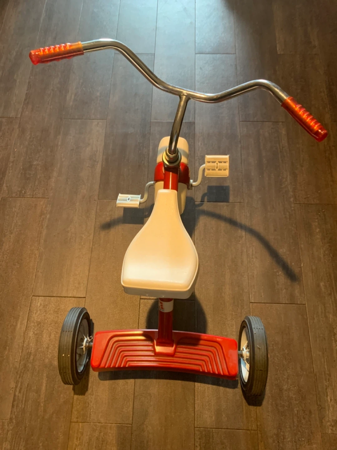 Vintage Red Tricycle - photo 2