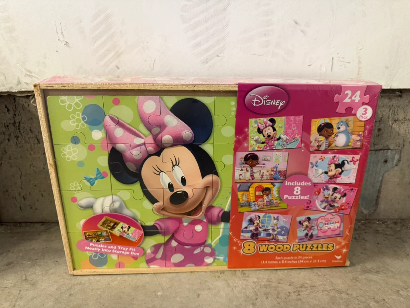 Disney Minnie Mouse 8 Wood Puzzles - 24 Pieces