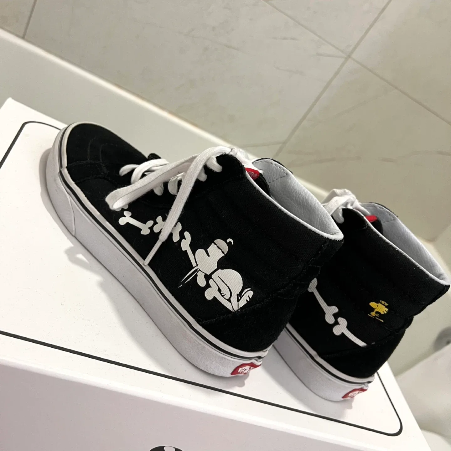 New Vans x Peanuts Collection Sk8-Hi Snoopy Shoes image indicator(2)