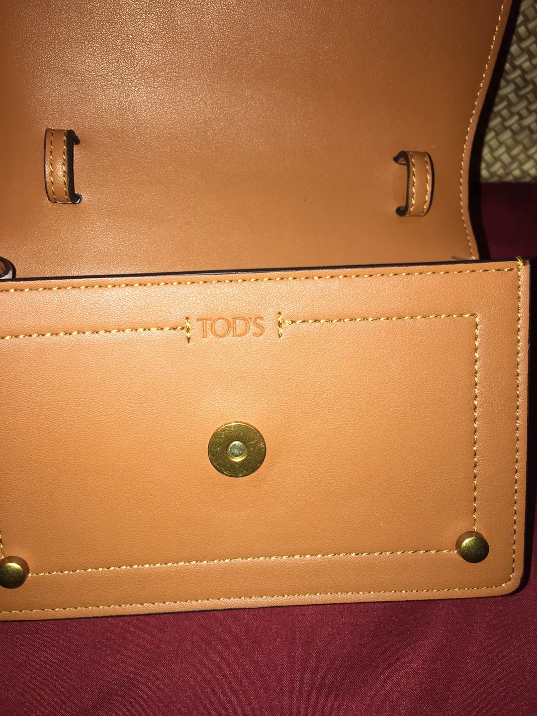 Tod's Leather Shoulder Bag - Brown image indicator(3)