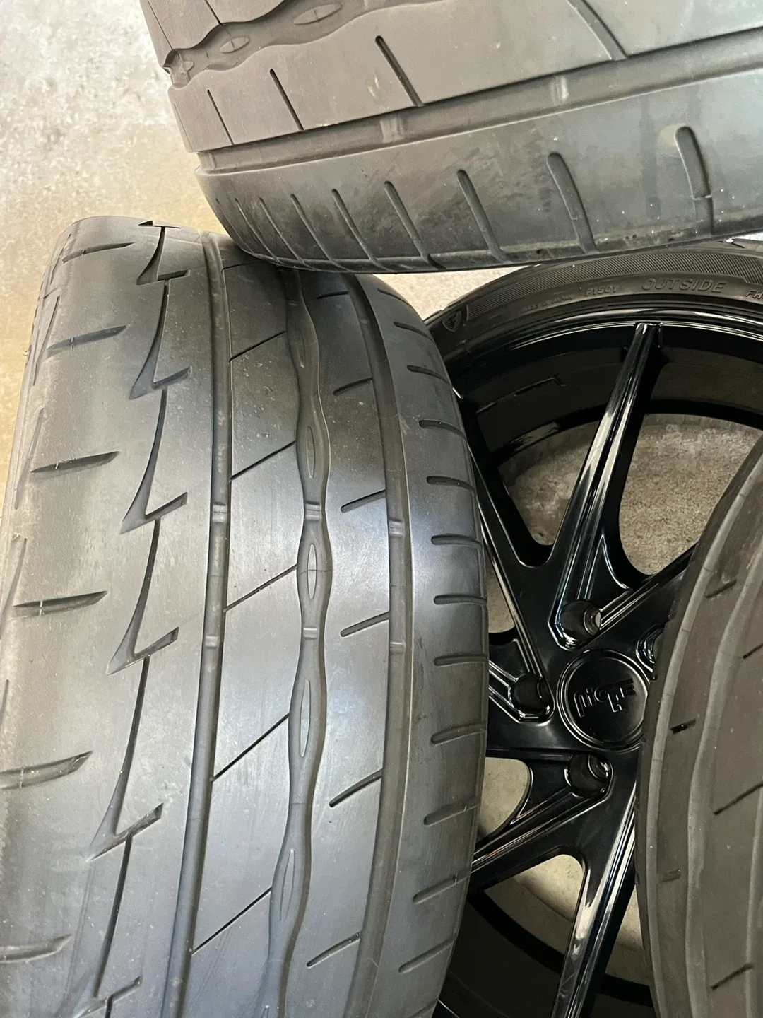 Niche Wheels and Tires - 255/35R20 image indicator(6)