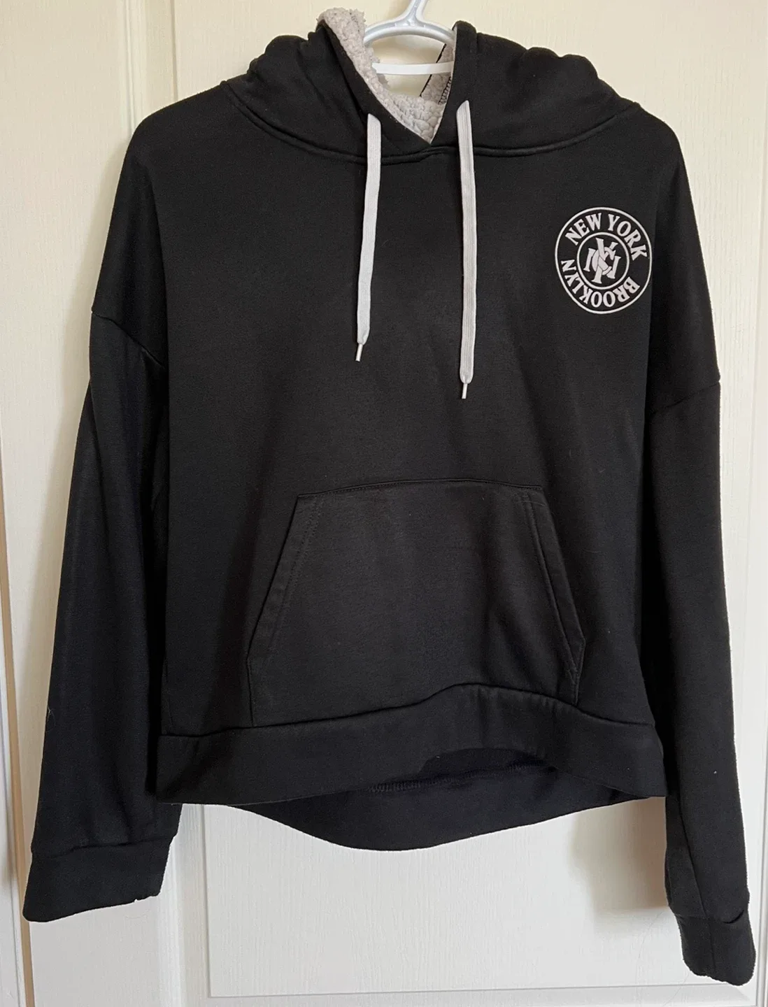 Hoodies - 5$ for both image indicator(2)