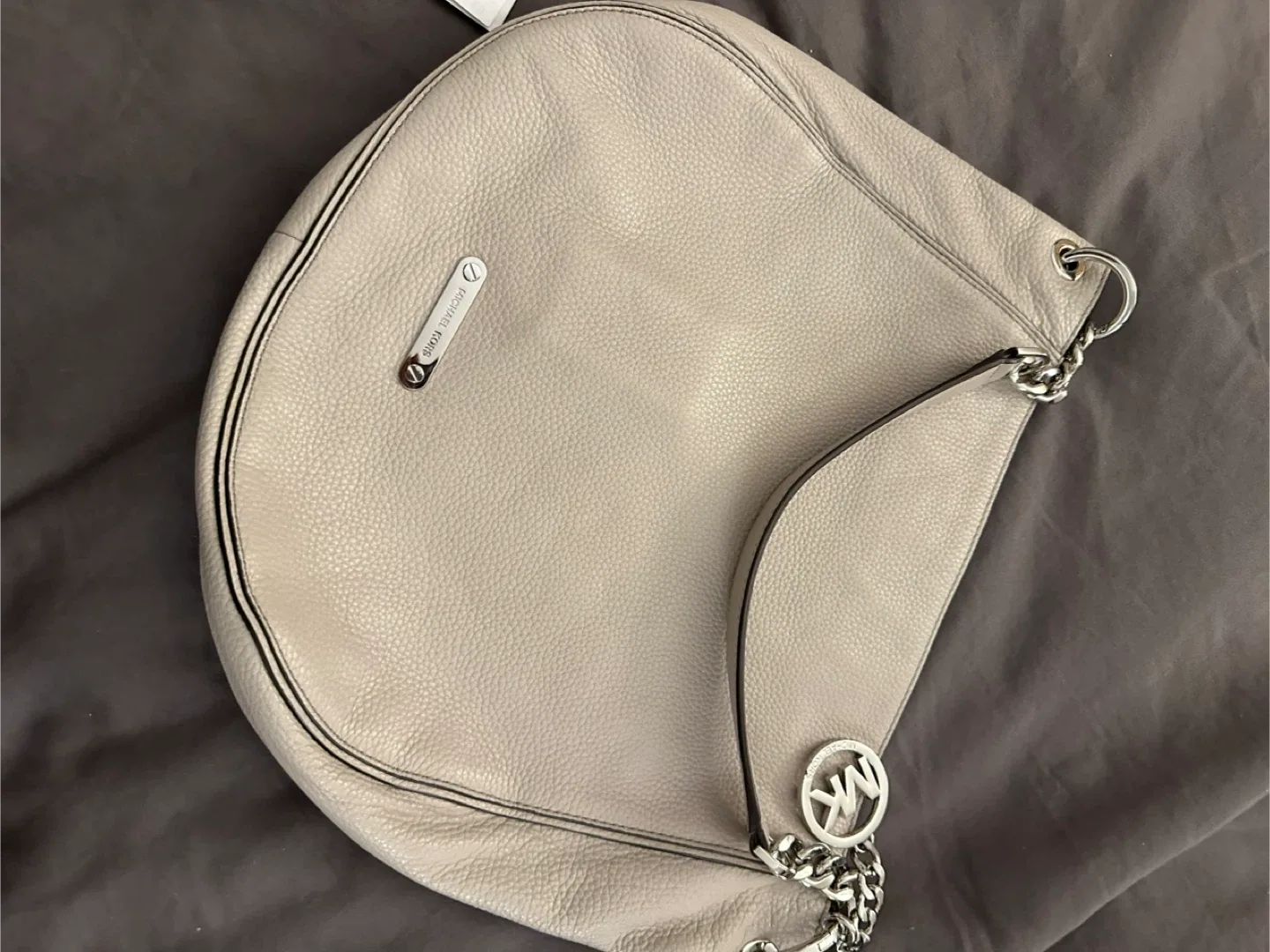 Michael Kors Grey Leather Hobo Bag image indicator(5)