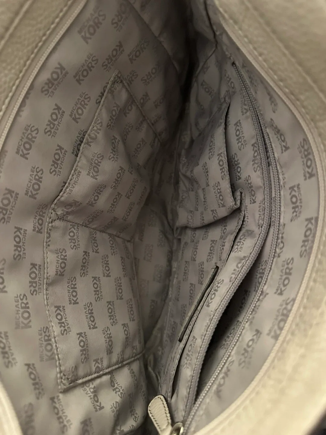 Michael Kors Grey Leather Hobo Bag image indicator(3)