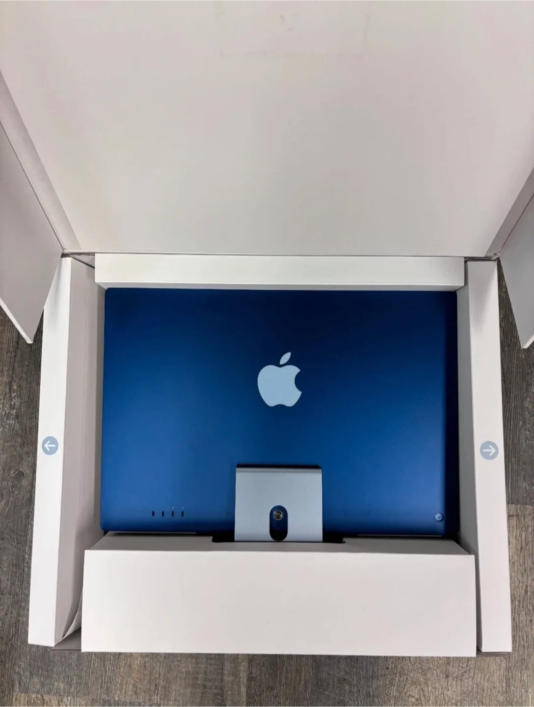 New Apple iMac 24-inch Blue image indicator(3)