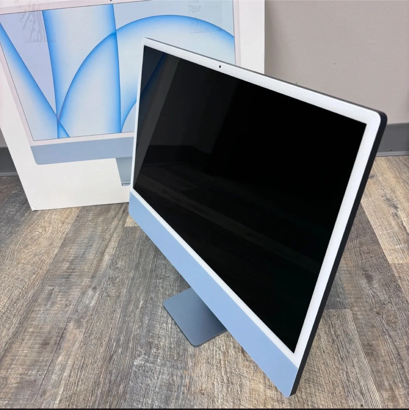 New Apple iMac 24-inch Blue image indicator(6)