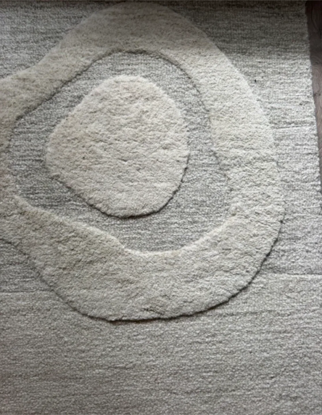 Lavieh Fifth Avenue Beige Grey Rug 5' x 8' image indicator(5)